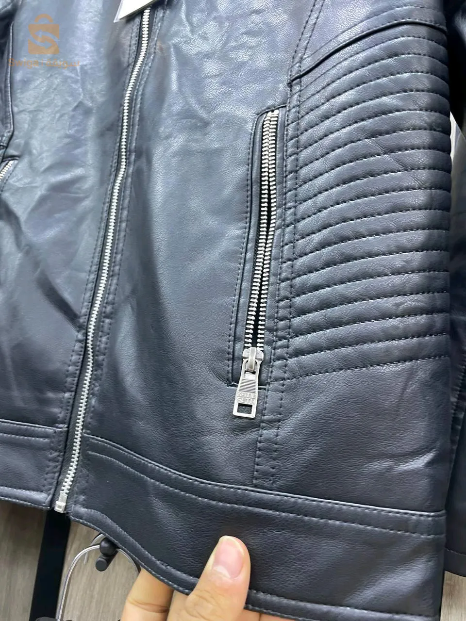 فاست كوير