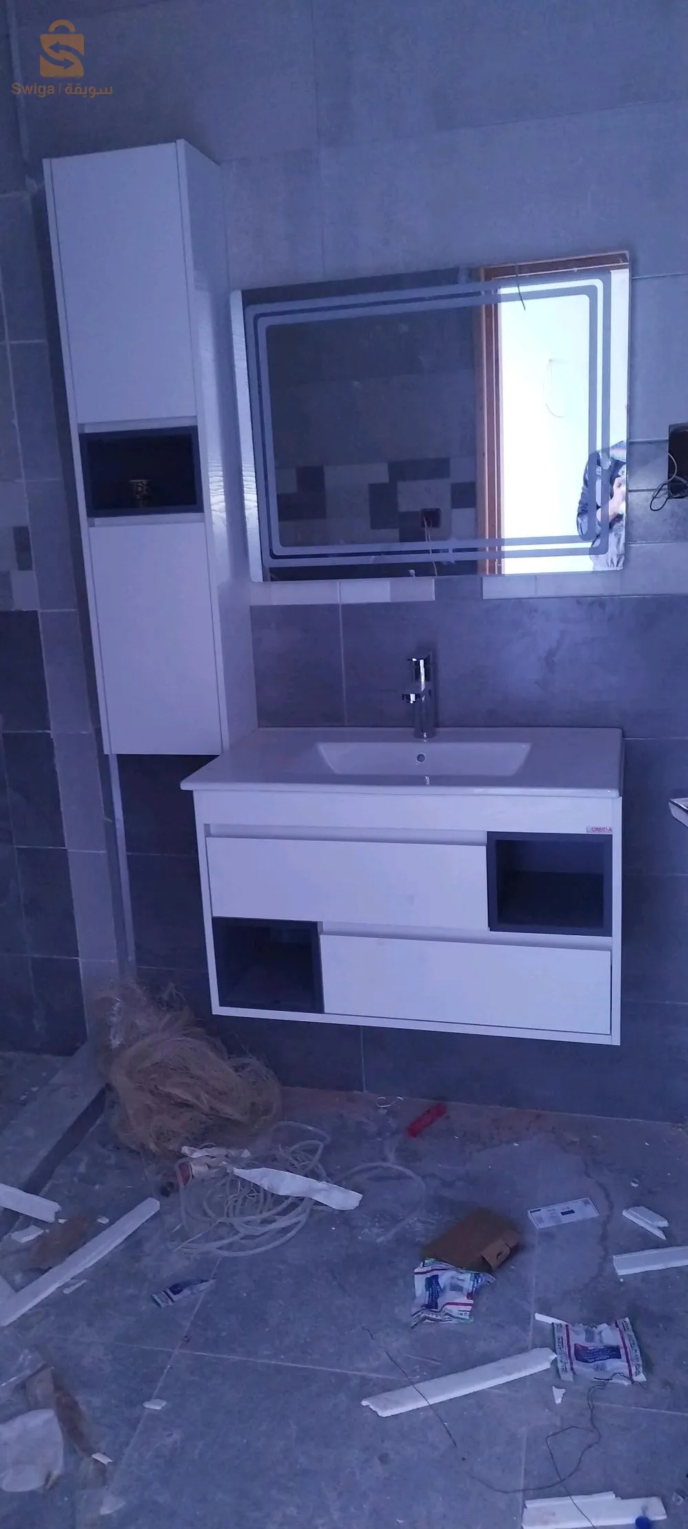 حوض غسل ومرحاض معلق