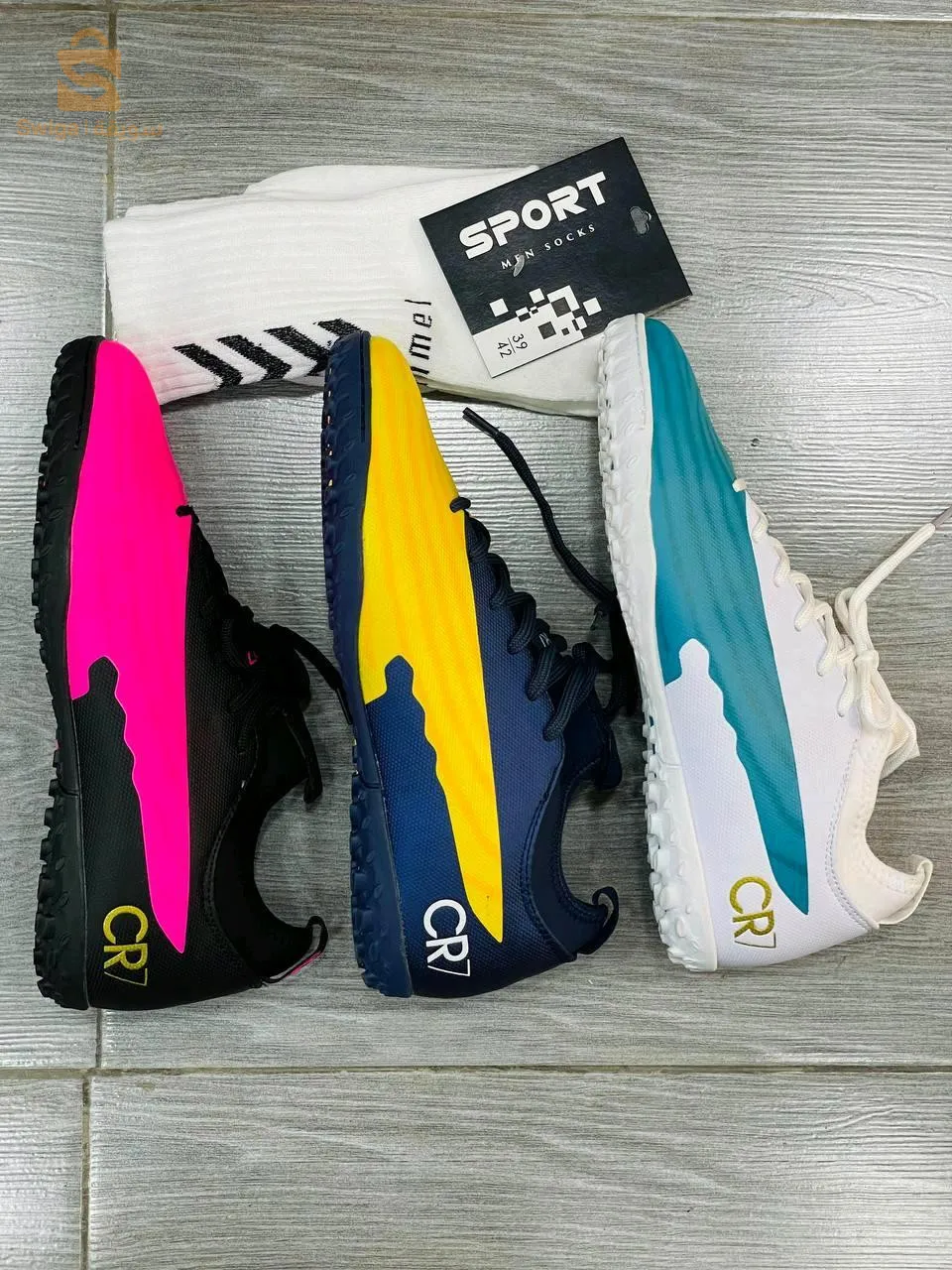 حذاء رياضي difeno crampons mixte .