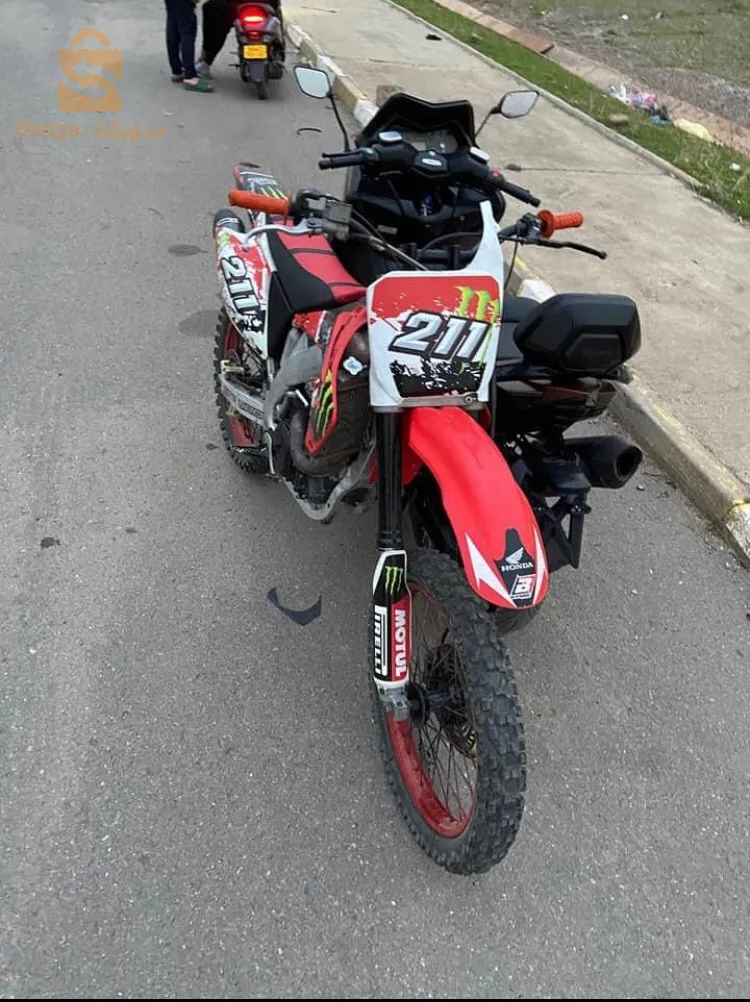 Cross Honda CRF 450