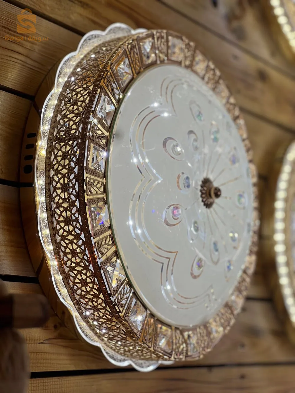 lustre w les hublots