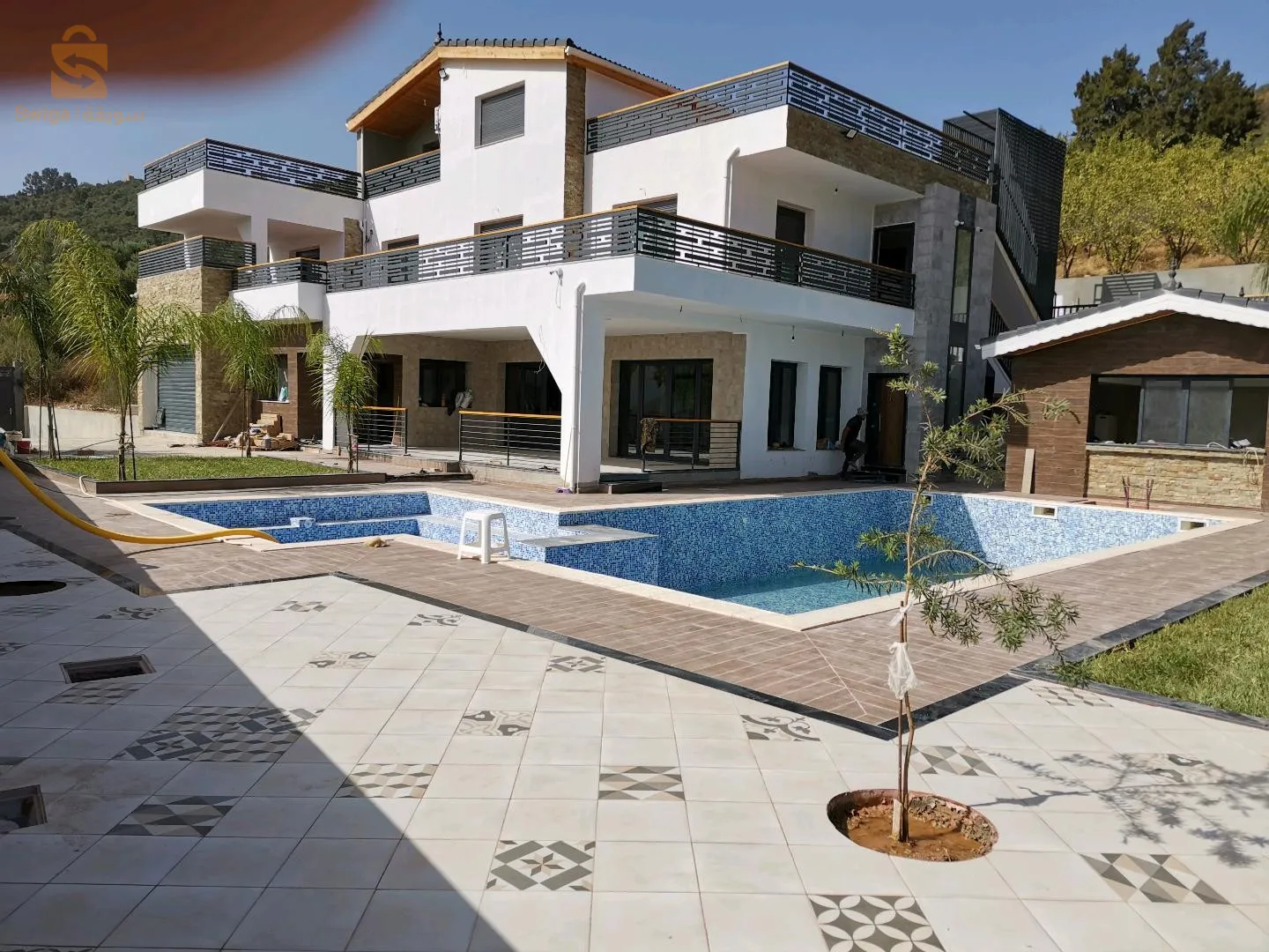 بناء محترف في السيراميك والرخام