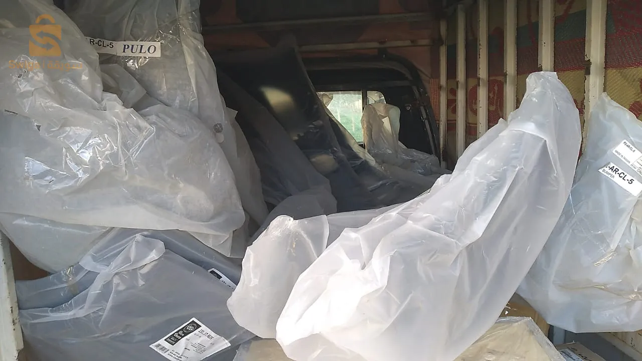 نقدم لكم قطع غيار هياكل السيارات والاضواء 🚘