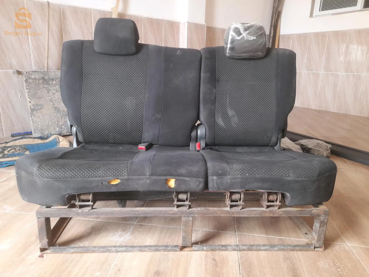 كراسي خلفية ومحرك الأبواب الجانبية للسيارة ستروين C8