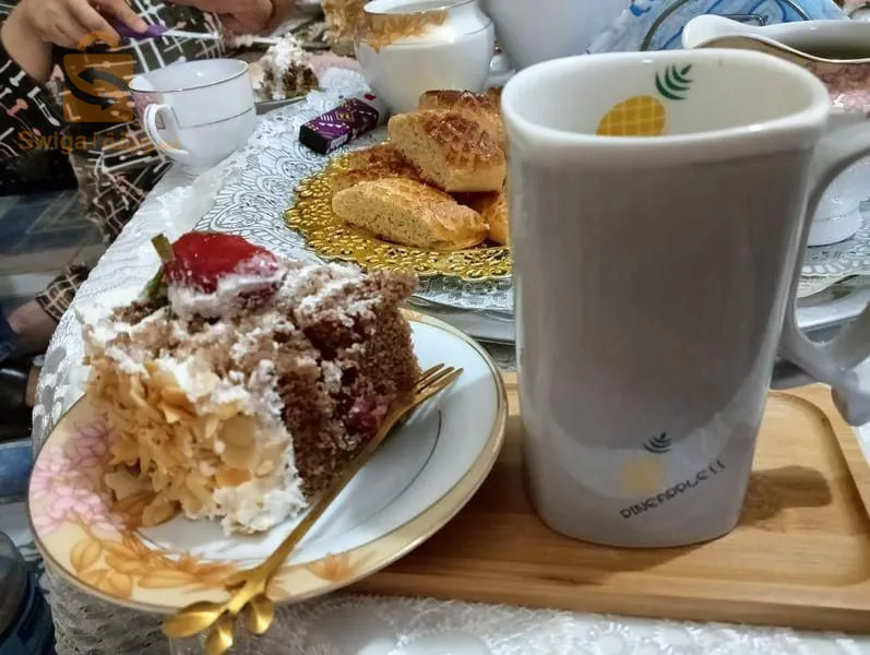 مجموعة مشكلة من حلويات يمكن طلب في اي وقت ومناسبة لجميع مناسابات خطبة. ختان. عرس. وليمة. اي نوع حبيتيه اطلبي