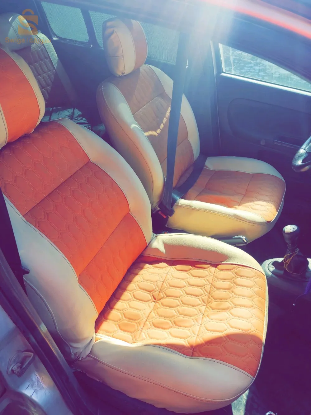 تغليف كراسي السيارات