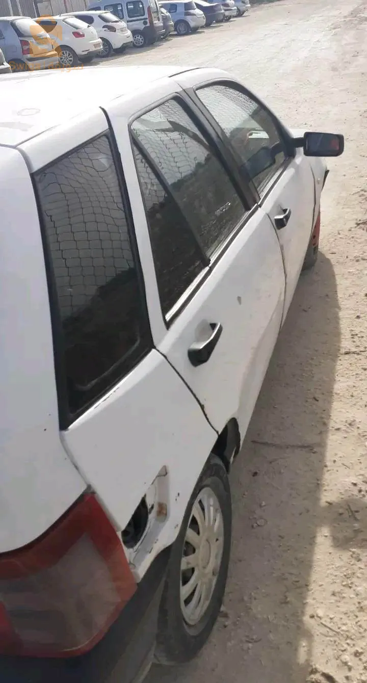 للبيع