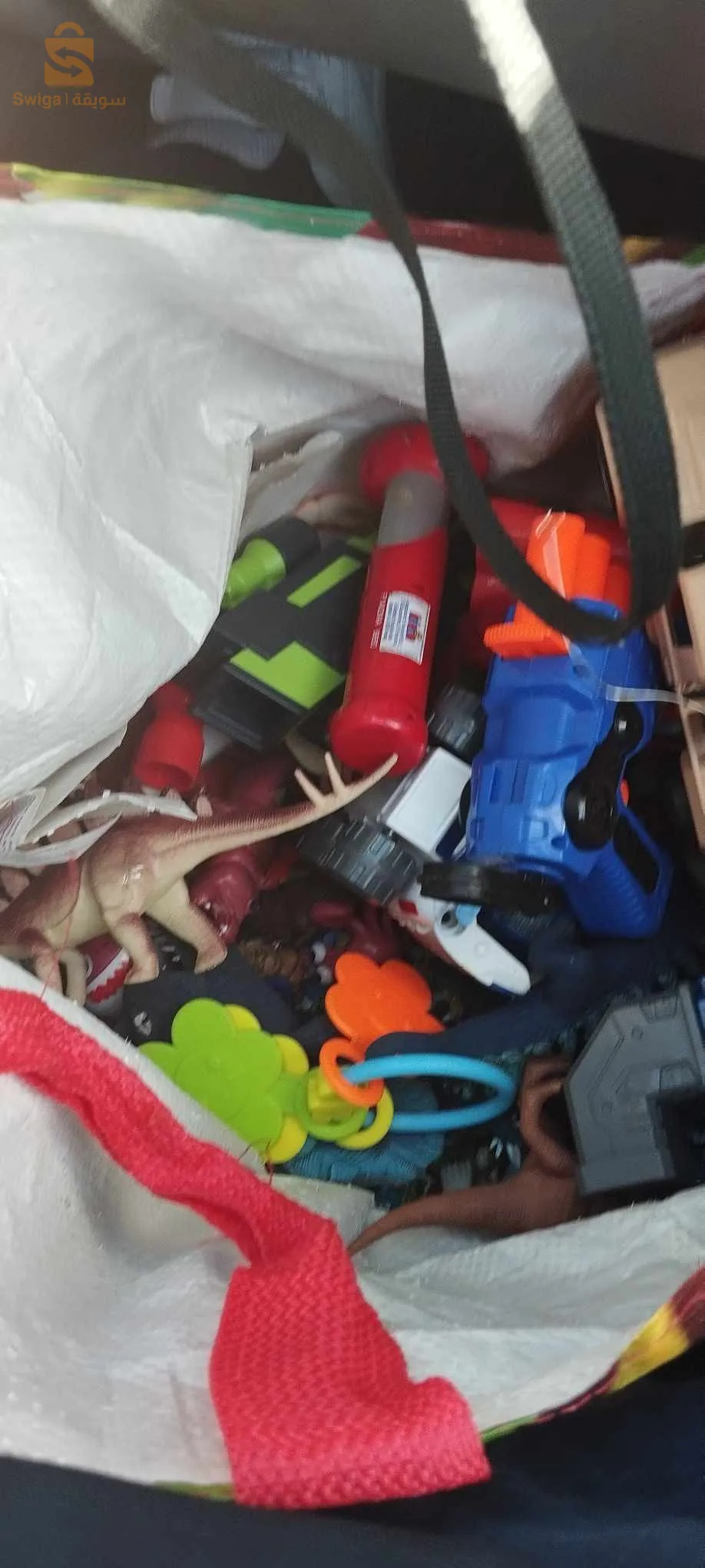 لو ألعاب فرنسية + كاميرا كانون جيل قديم كوليكسيون نضيفة بزاف