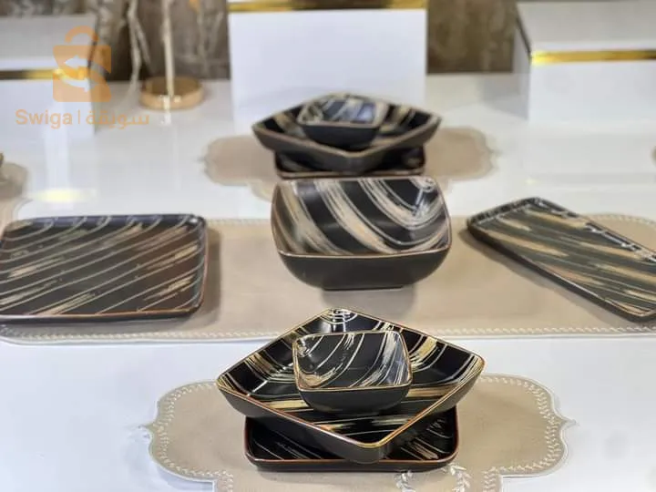 21 pcs 
Set of dinner plates made of high quality of Ceramics