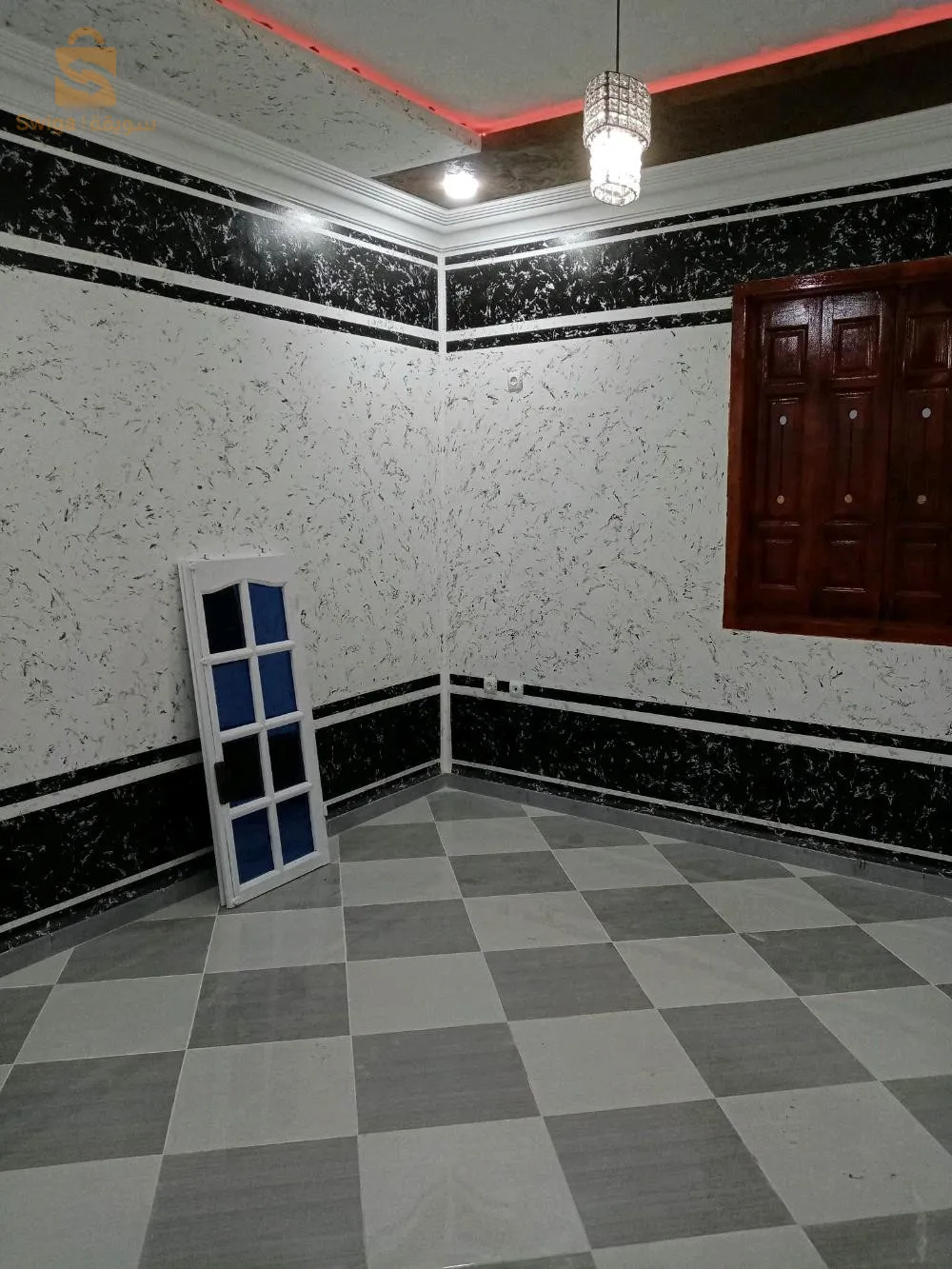 كل انواع الطلاء. خدمة اتقان سرعة نضافة وسومة مرحبا بيكم