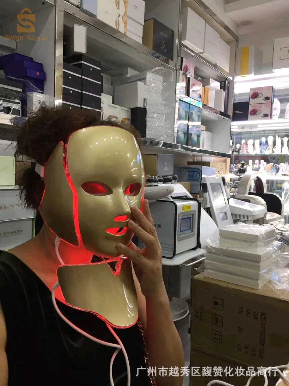 Masque facial photonique LED rajeunissement de la peau, thérapie des rides, 7 couleurs Visage Cou
Caractéristique:
Le masque facial à LED à 7 couleurs peut résoudre les problèmes de peau tenaces et réparer les cicatrices d’acné — Masque pour le cou +: masque de taille réglable, soins de la peau du cou.
Son utilisation pendant environ 20 minutes par jour peut réduire les ridules et les rides autour du front et des yeux pendant 4 à 6 semaines.
L’équipement de beauté Photon est conçu pour la beauté du visage, qui utilise des ondes lumineuses naturelles et les transmet à la peau par des lumières LED. Chaque couleur de la lumière a des effets bénéfiques sur les conditions spécifiques de la peau, inhibant la formation de mélanine.
Spécification
Matériau: ABS
Couleur: blanc
Poids: 1.5kg
Taille d’emballage: 28*24.5*18cm
8900دج
0665955230وق👉viber watts