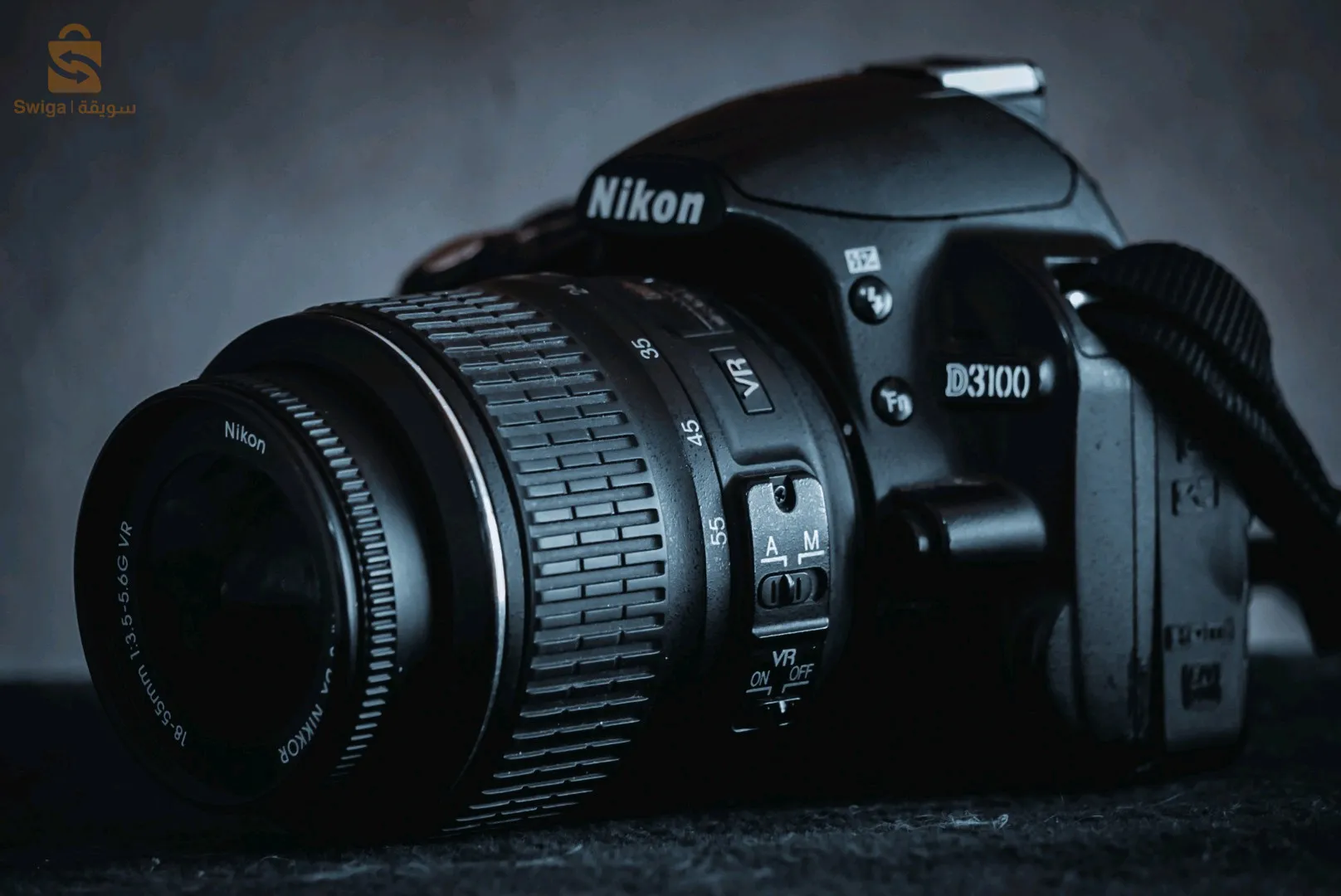 كاميرا نيكون d3100