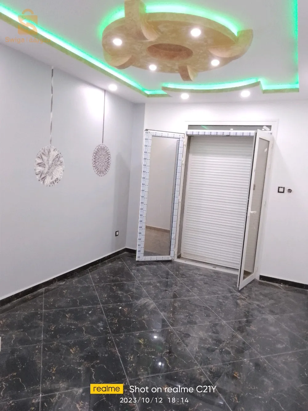 menuiserie aluminium ou un BA13