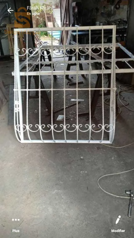 ابواب وباروداج النوافذ والشرفات