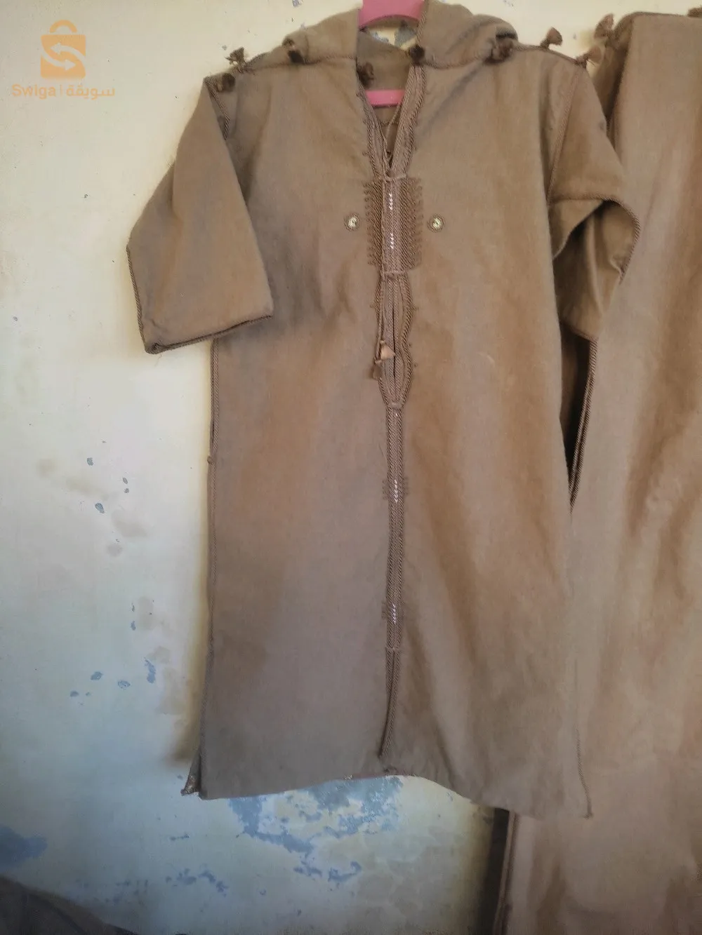 قشاشب وبرانس وبر حر للبيع