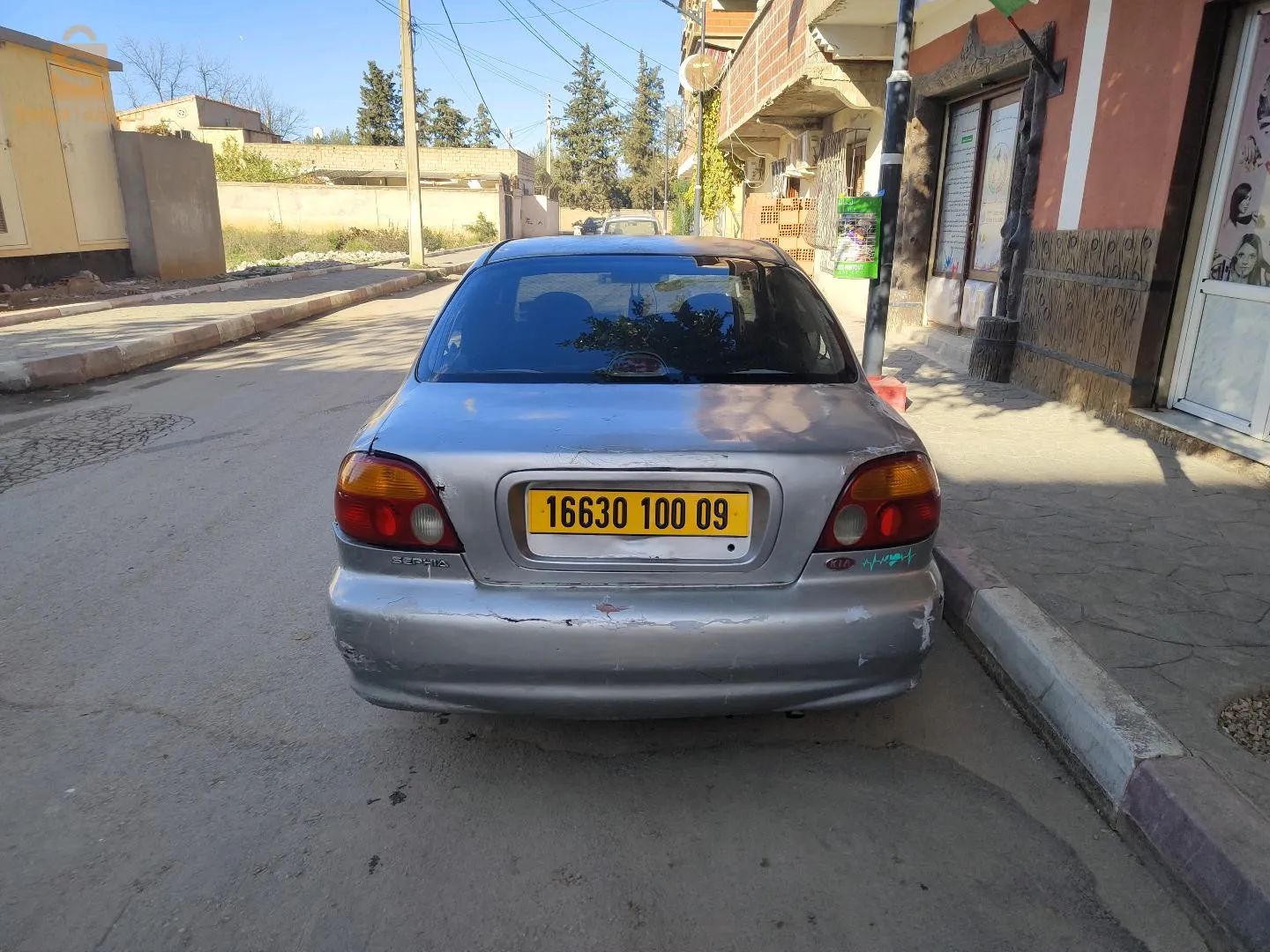 Kia sephia année 2000
