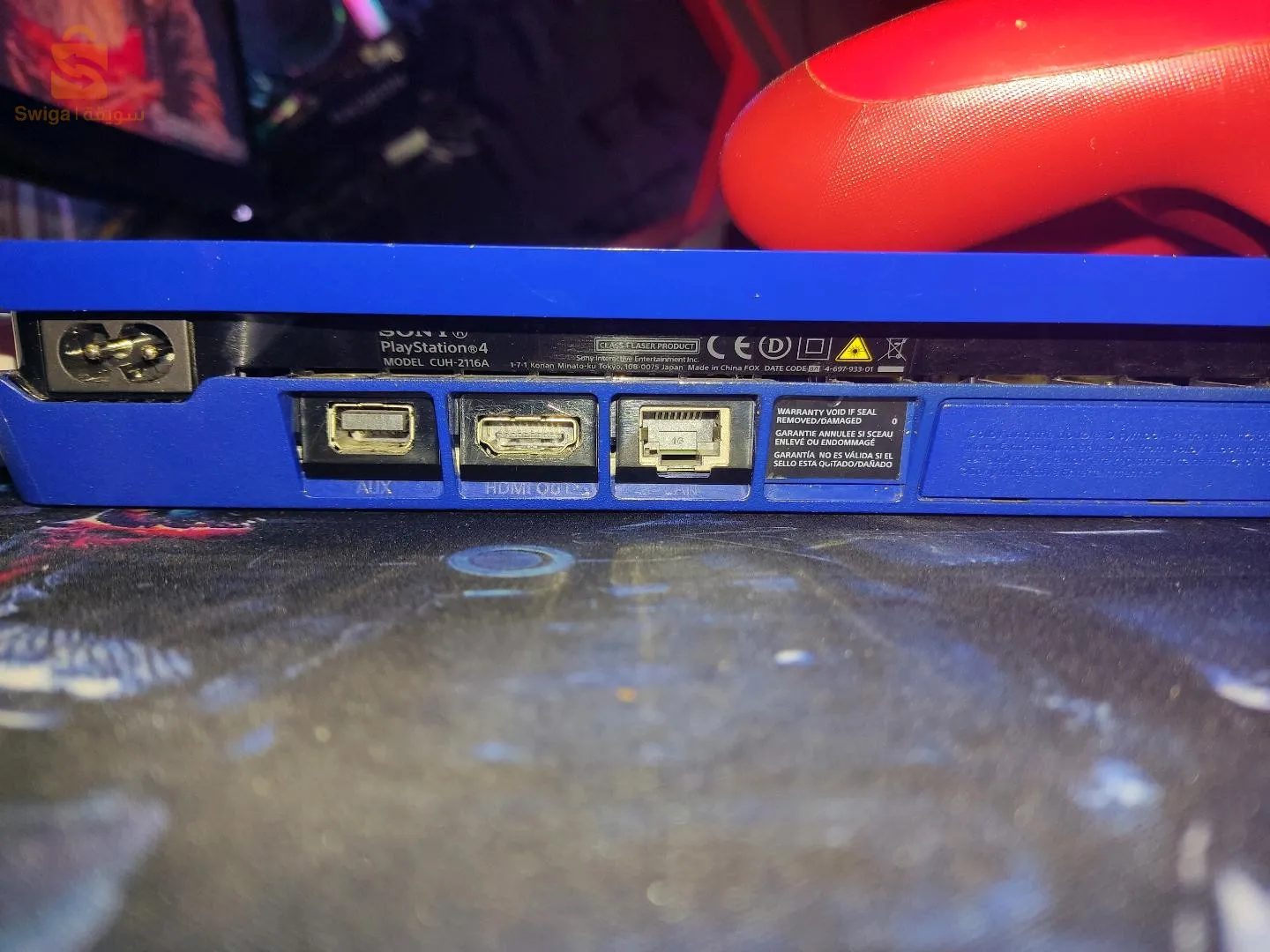 PS 4 slim édition limitée version 11 manneet v2