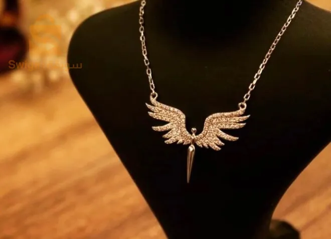 collier en argent pour femmes