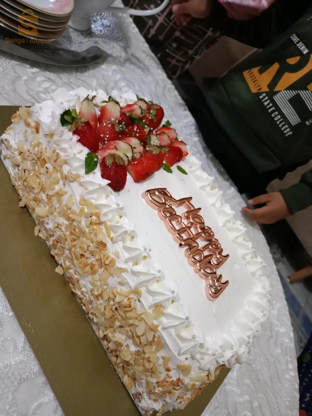 مجموعة مشكلة من حلويات يمكن طلب في اي وقت ومناسبة لجميع مناسابات خطبة. ختان. عرس. وليمة. اي نوع حبيتيه اطلبي