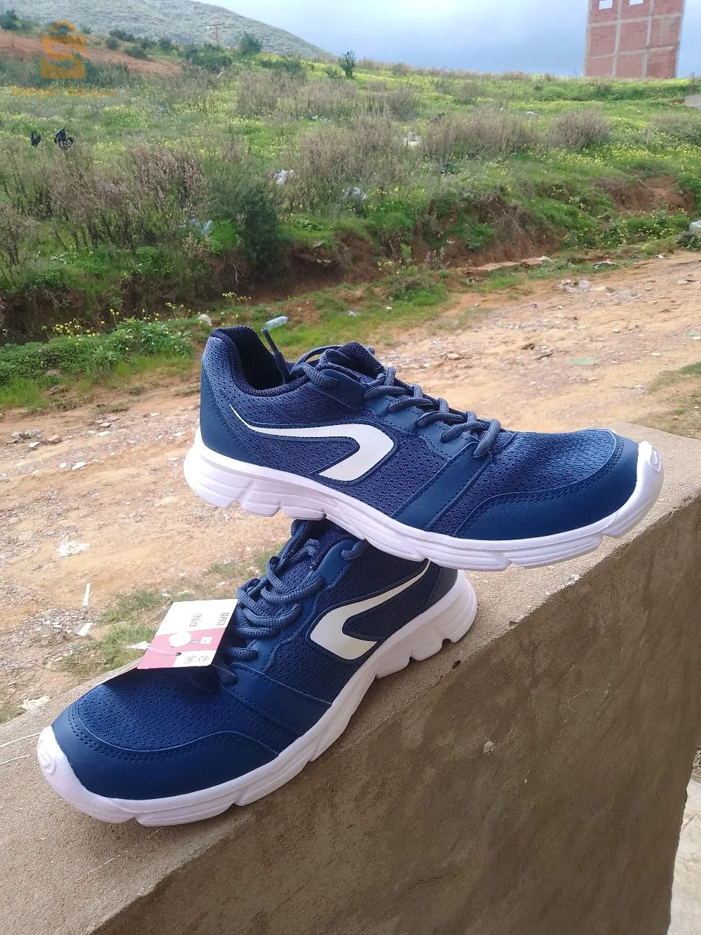 حذاء اوريجنال Decathlon للبيع