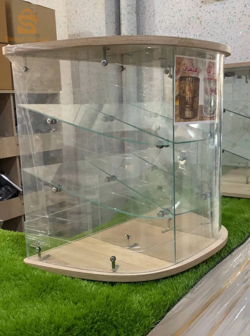 Mini vitrine 65cmx55cm 
زجاجة خشين الله يبارك