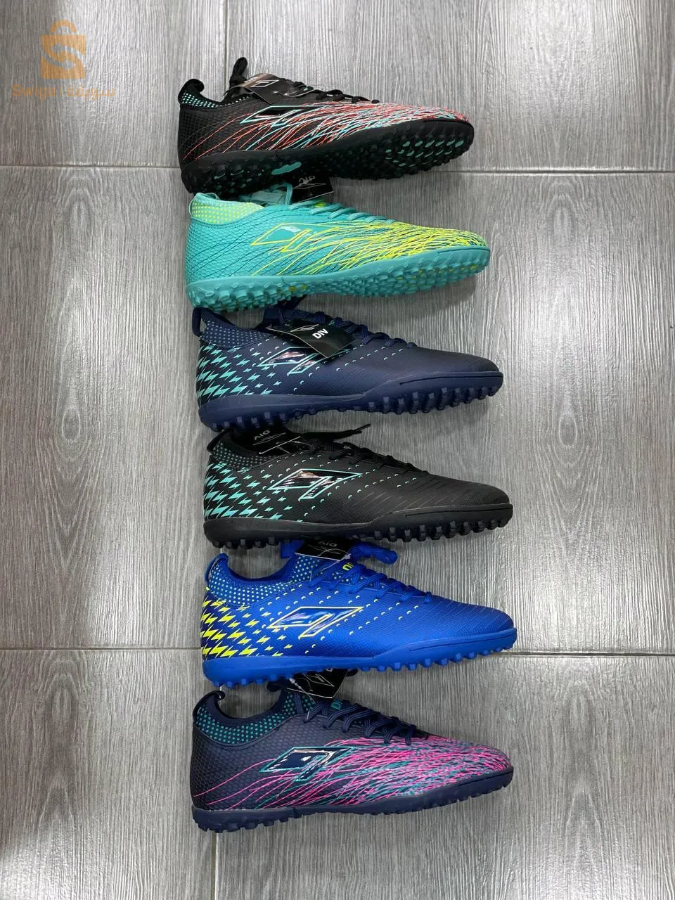 حذاء رياضي difeno crampons mixte .