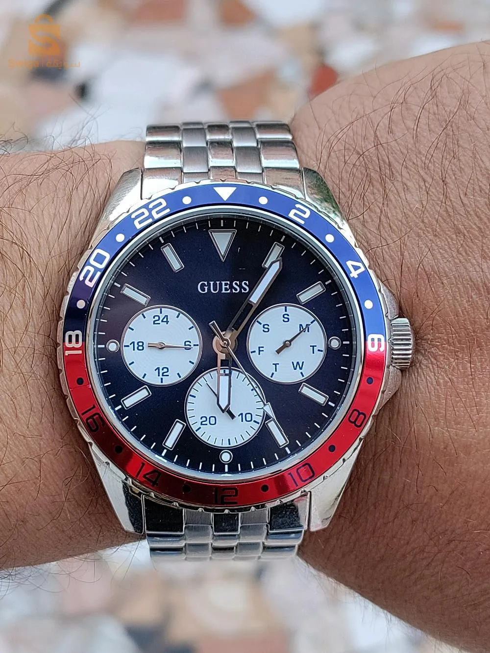 montre Guess originale