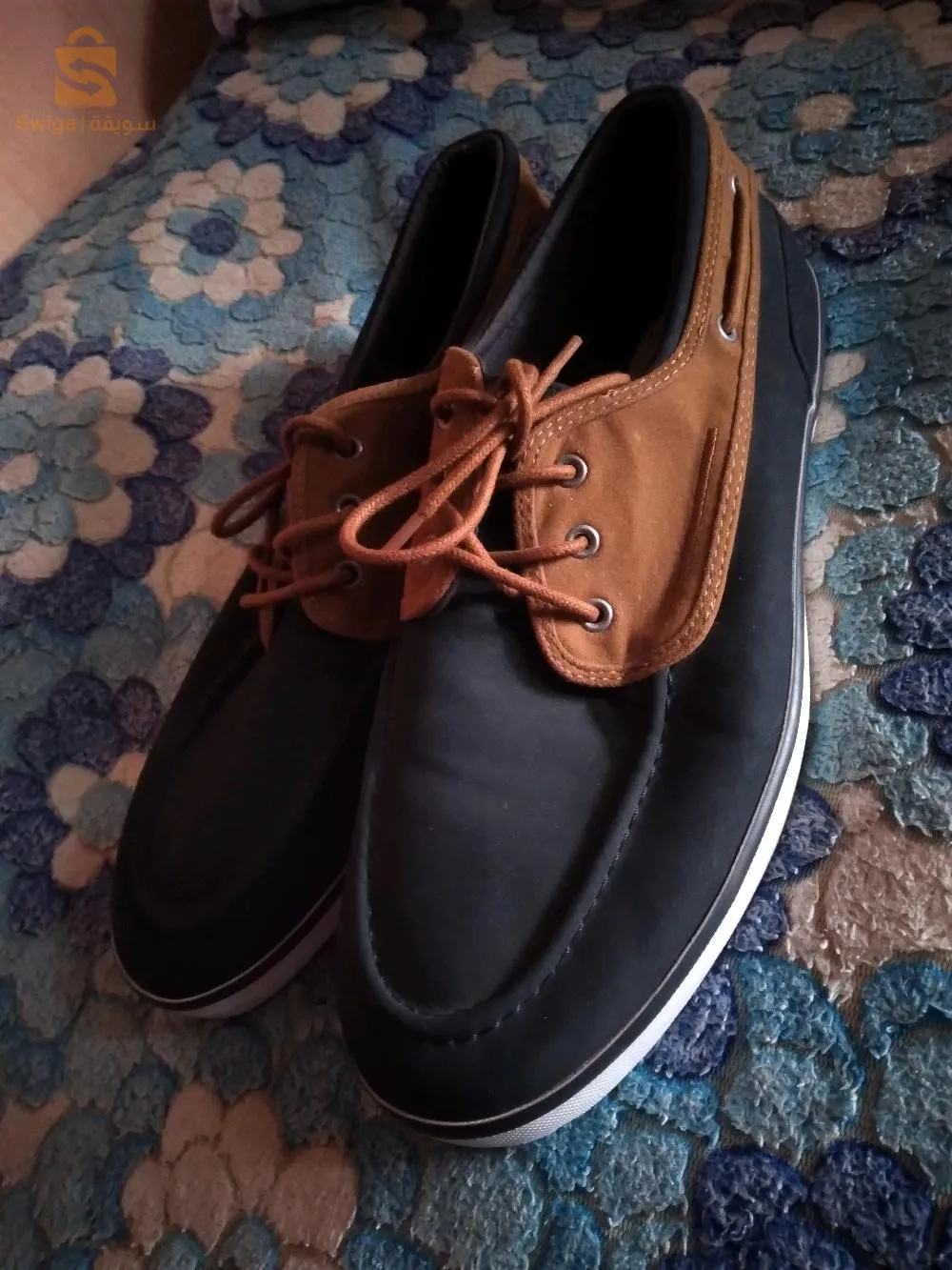 kayan haba wahda bark ki tatba3 nahi hada i3lan , sama mazal ma   tba3at dorka (44-45)