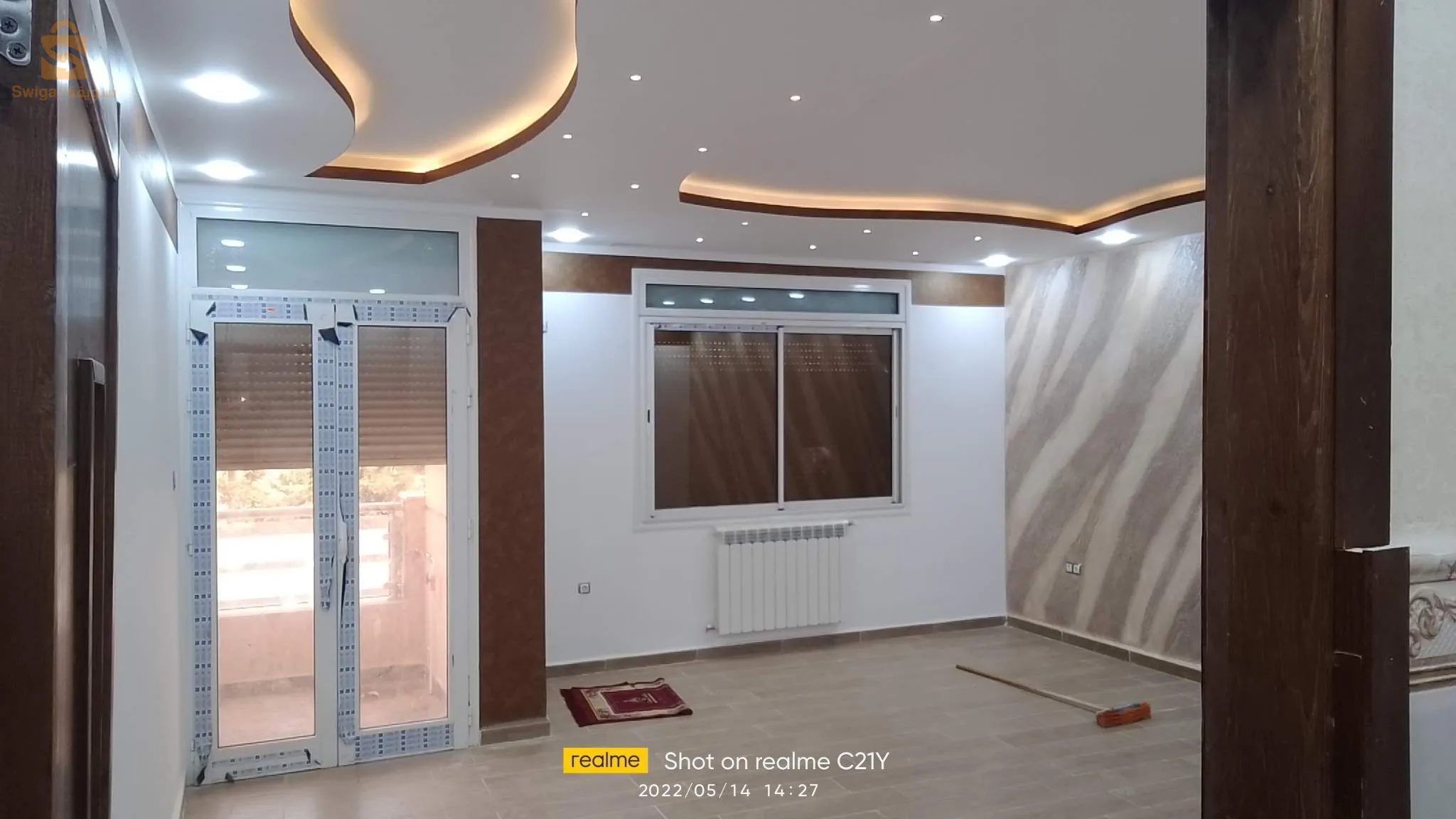menuiserie aluminium ou un BA13