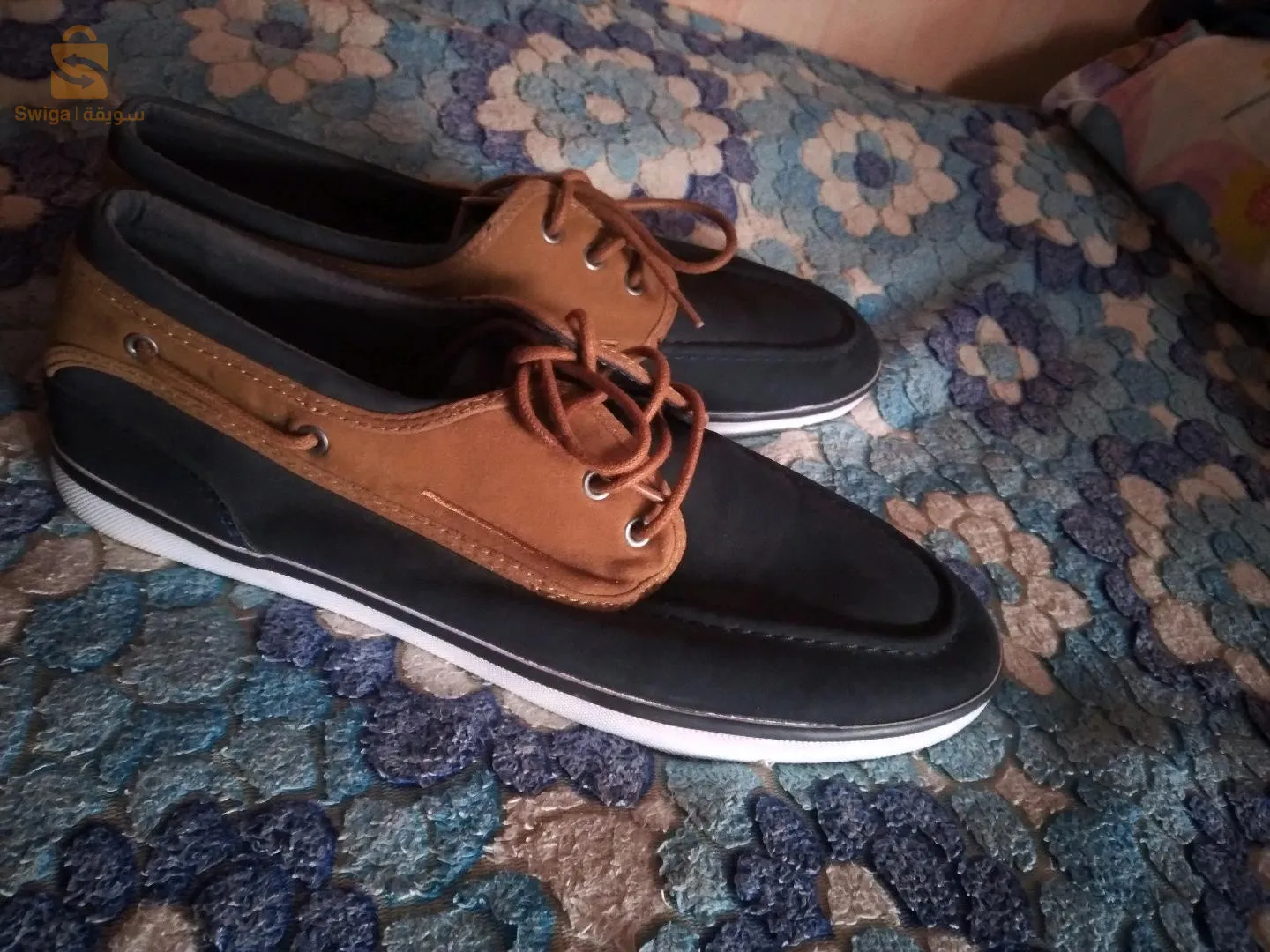 هناك قطعة واحدة فقط و حين تباع أنزع هذا الإعلان ، قياس 44-45