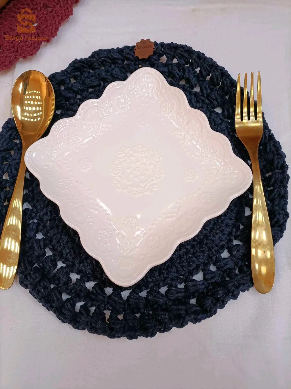 مفارش صحون مصنوعة بالكروشيه