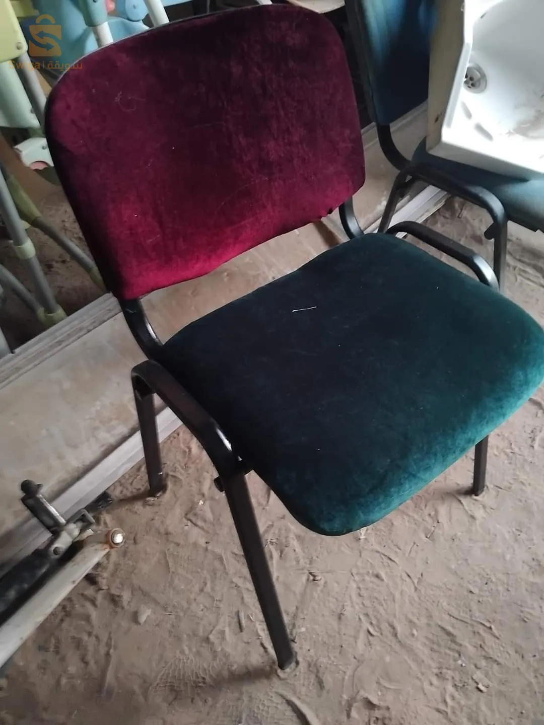 اثاث مستعمل