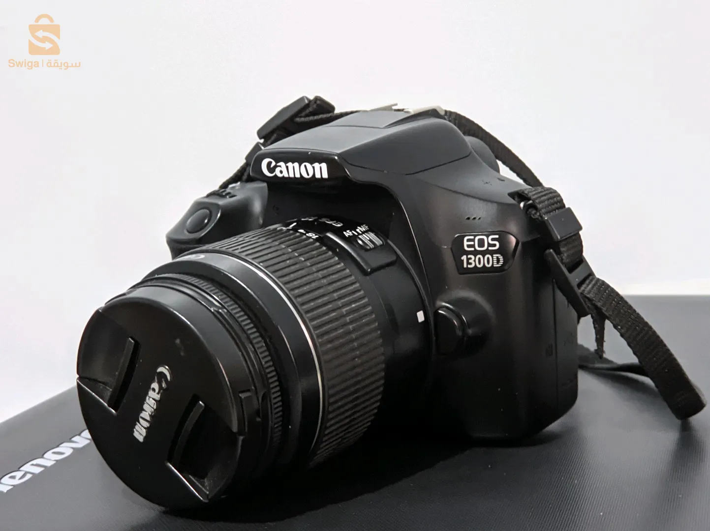 camera  Canon d1300