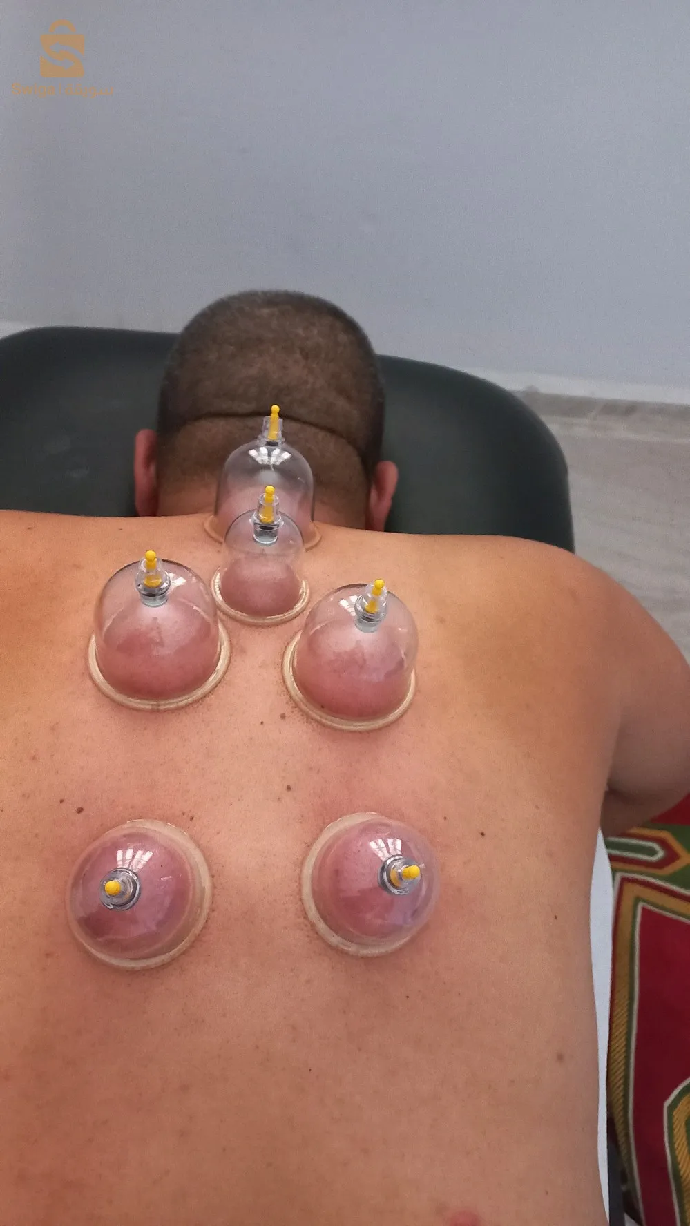 خدمات الحجامة والتدليك المنزلي والمتنقل