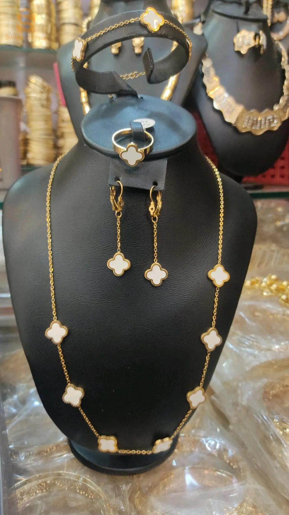 van Cleef acier inoxydable