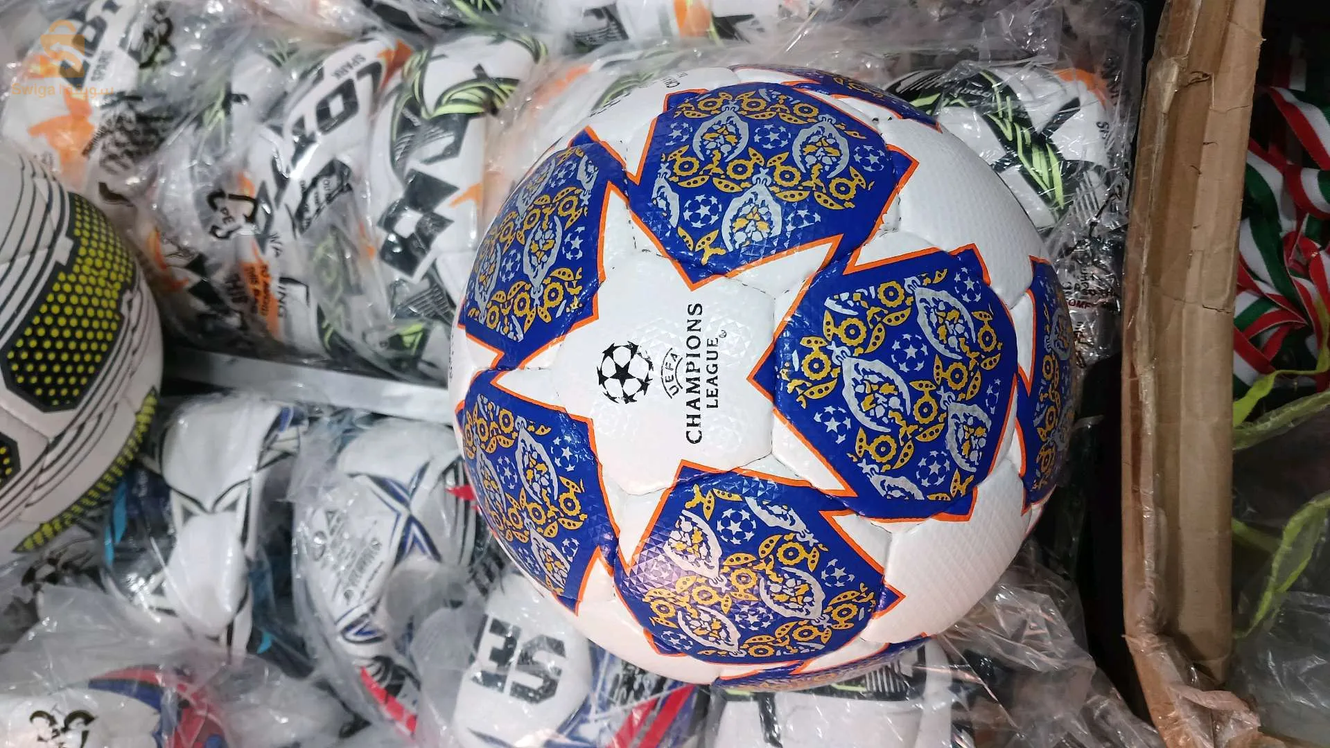 ملابس رياضيه بالجملة