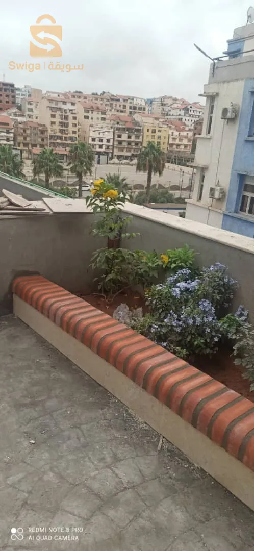 بناء محترف في السيراميك والرخام