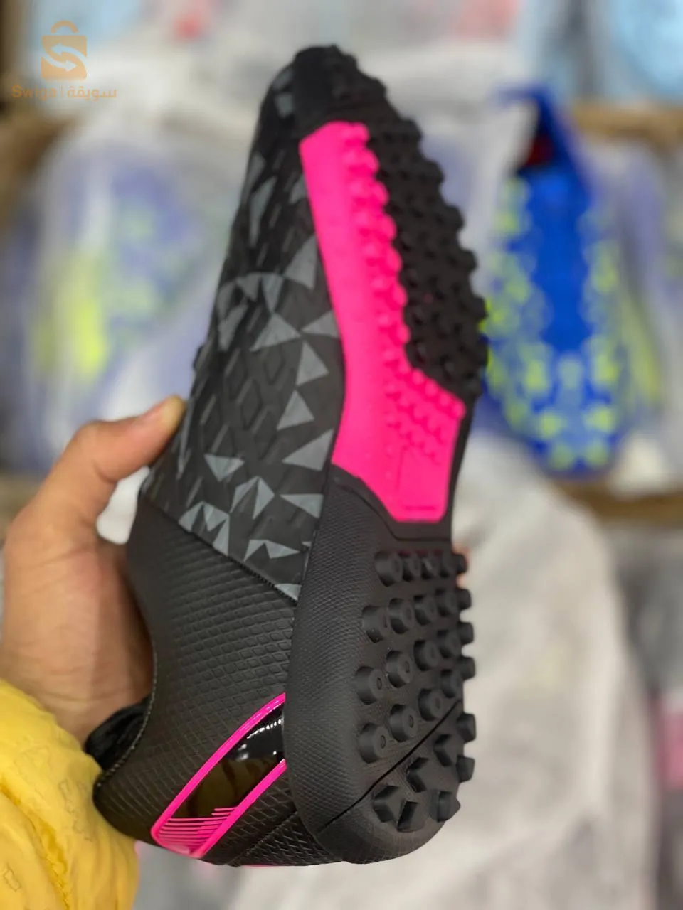 حذاء رياضي cr7 sans crampons