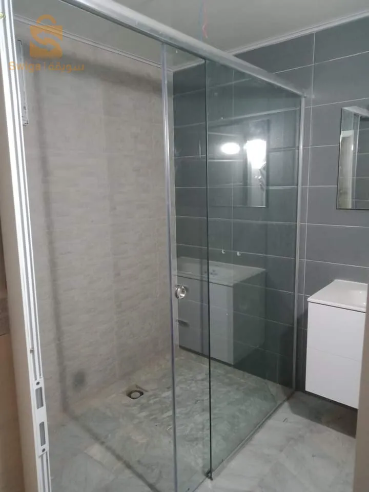 menuiserie aluminium ou un BA13