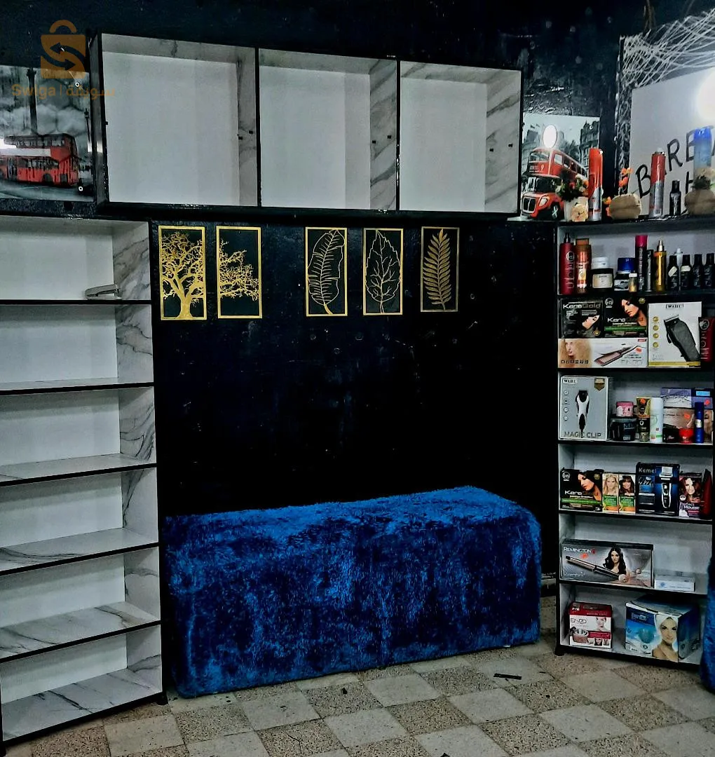 ⚠️🔴متريال مجمول للبيع جديد جامي خدم🔴⚠️
👈3. مرايات (175*75)
👈 3. ارموارات (150*30*30) ايطاجير زجاج
👈3 3ارموارات صغار (  60*30*30)
👈 1 فوتاي حجم كبير (افورير) مقاس (70*70*130)
👈2 فوتاي حجم كبير(افورير)  مقاس ( 70*70*150)
👈1  ايليمو حجم كبير (180*30*60) ايطاجير زجاج
👈2 ايطاجار 7 رفوف المقاس (180*30*6)
👈1 كرسي حلاق حالة جيدة 10/10
📞 رقم الهاتف 
0696152378
0794674478
توفير خدمة التوصيل 58 ولاية