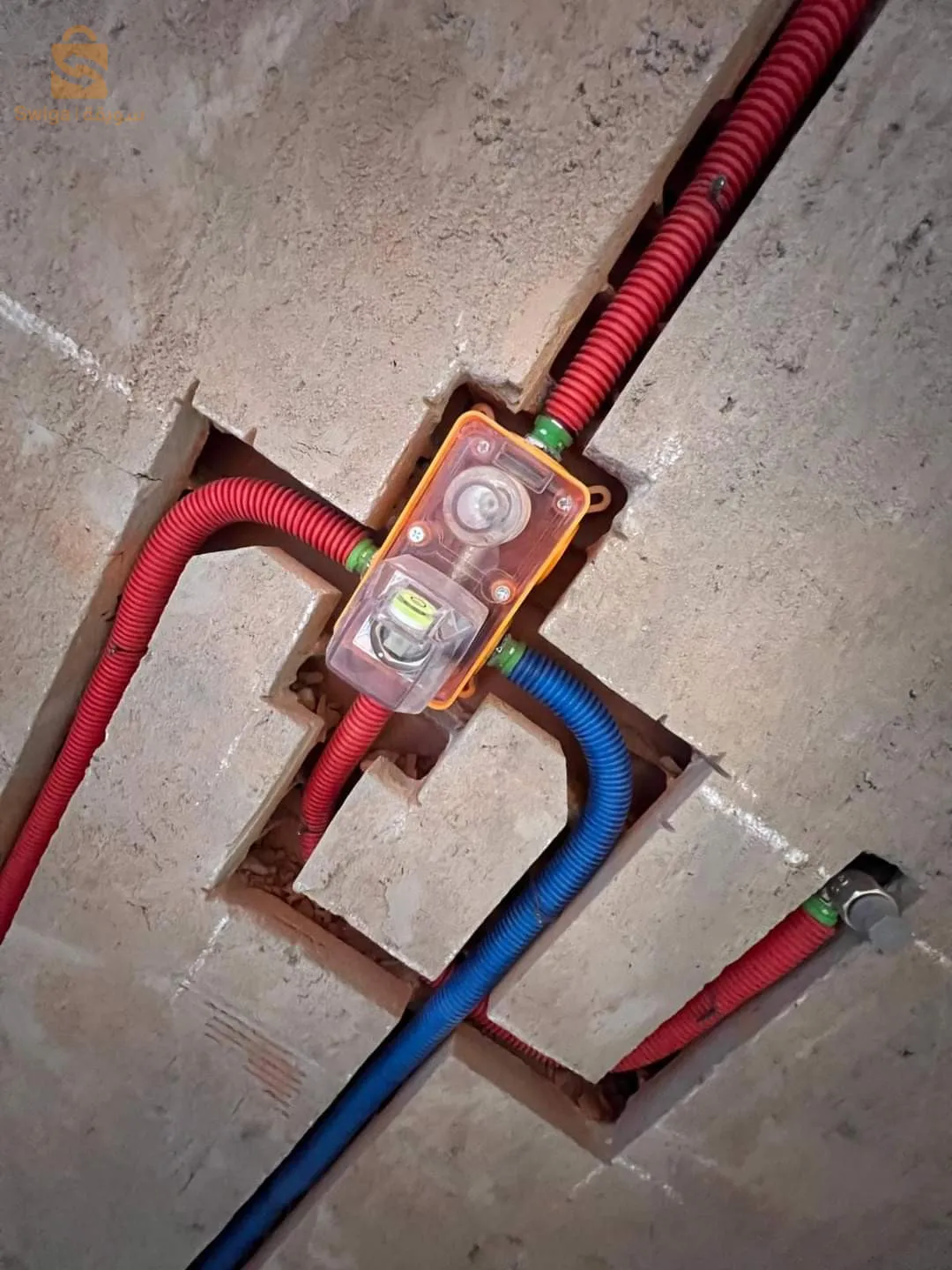 Plomberie général chauffage central et gaz a votre disposition pour nous contacter appelé à se numer
0798431913