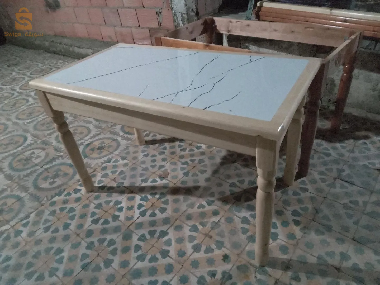 طابلة و كراسى
