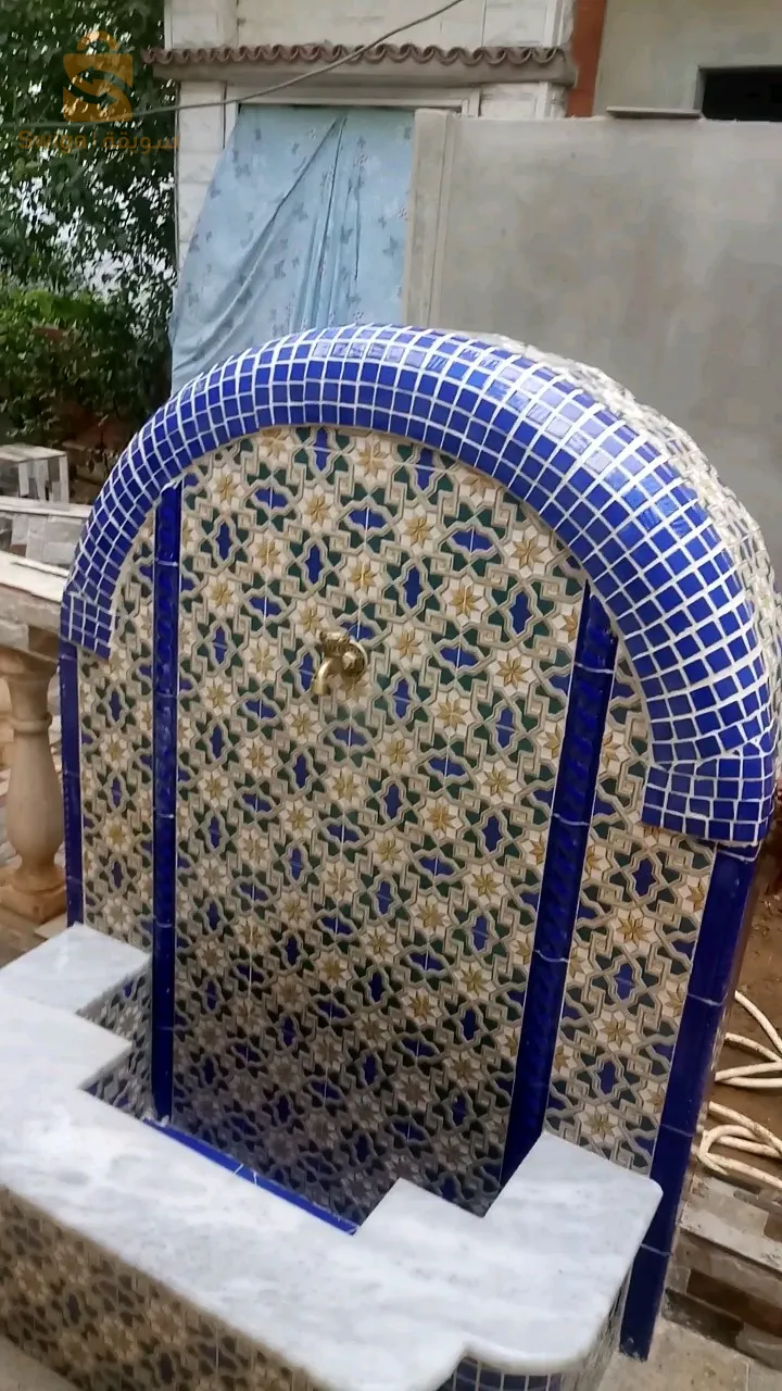 حرفي سيراميك ثقة وإتقان