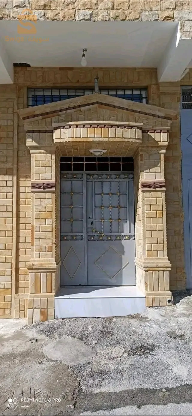 تزين واجهات المنازل بالحجر