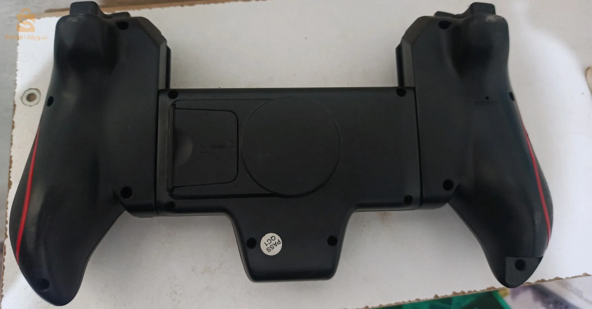 جهاز تحكم العاب في الهاتف بل شاحن لم يستعمل