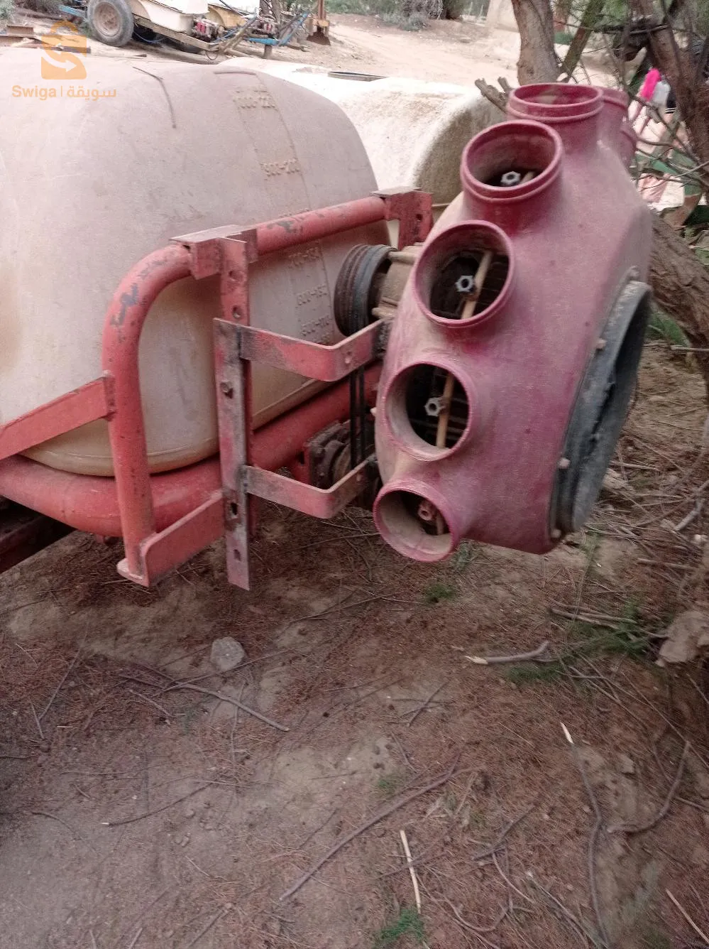 بومبة تاع دواء ترفد 10قناطر كل شيء فيها دوريجين المهتم يتصل على الهاتف 0773525810 المحمدية معسكر