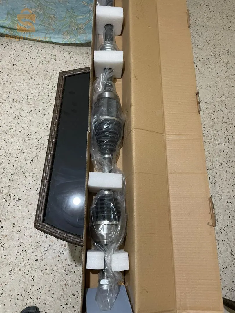 كاردون رونج روفر ايفوك
ذات علبة سرعة اوتوماتيكيا