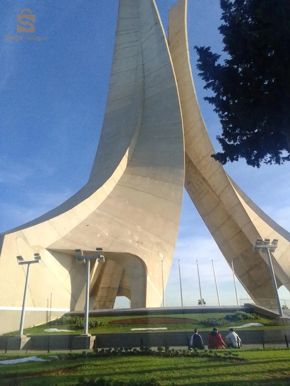 tourisme with class hotel in lowes price