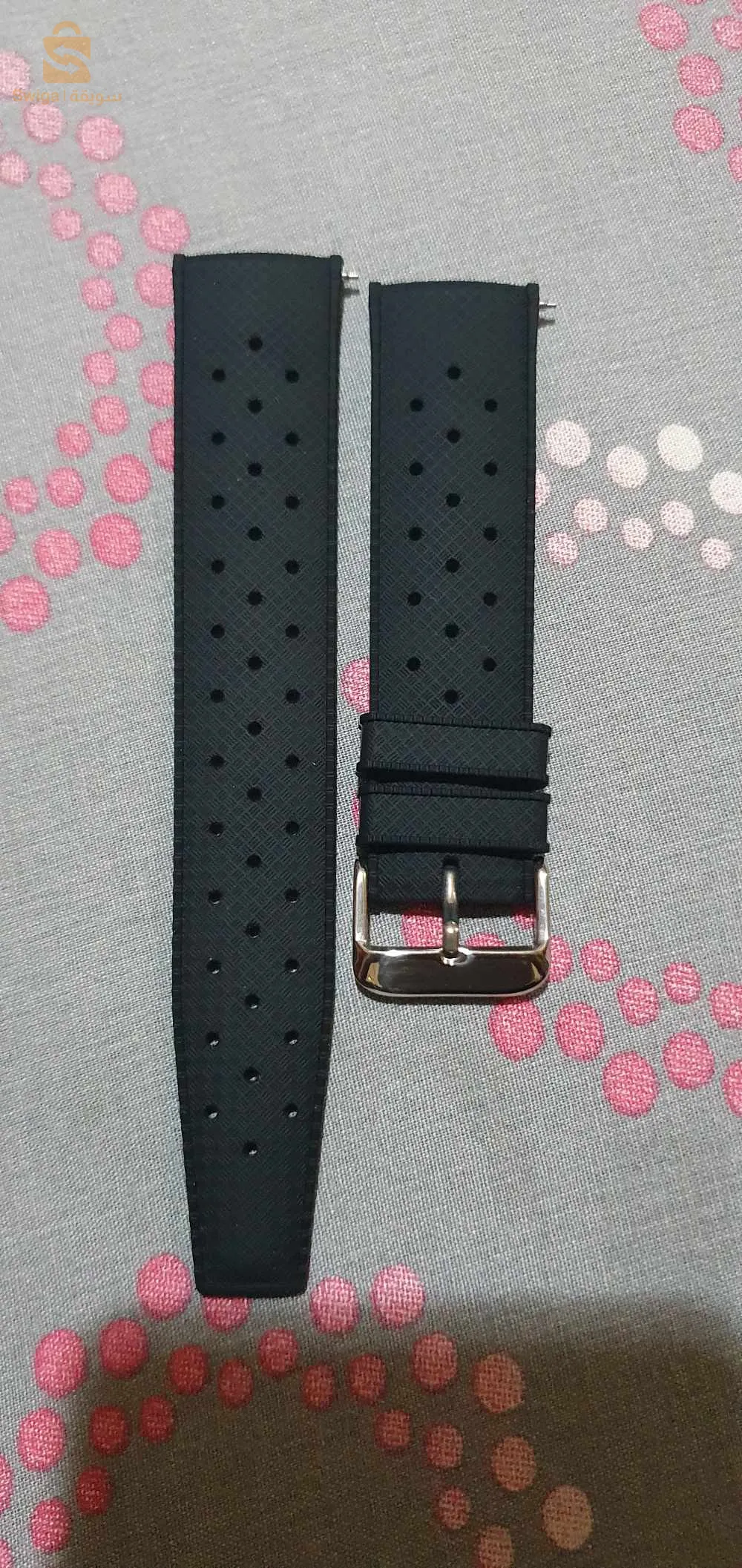 براسلي تاع ساعة 
ناتو 
كوير 
سيليكون