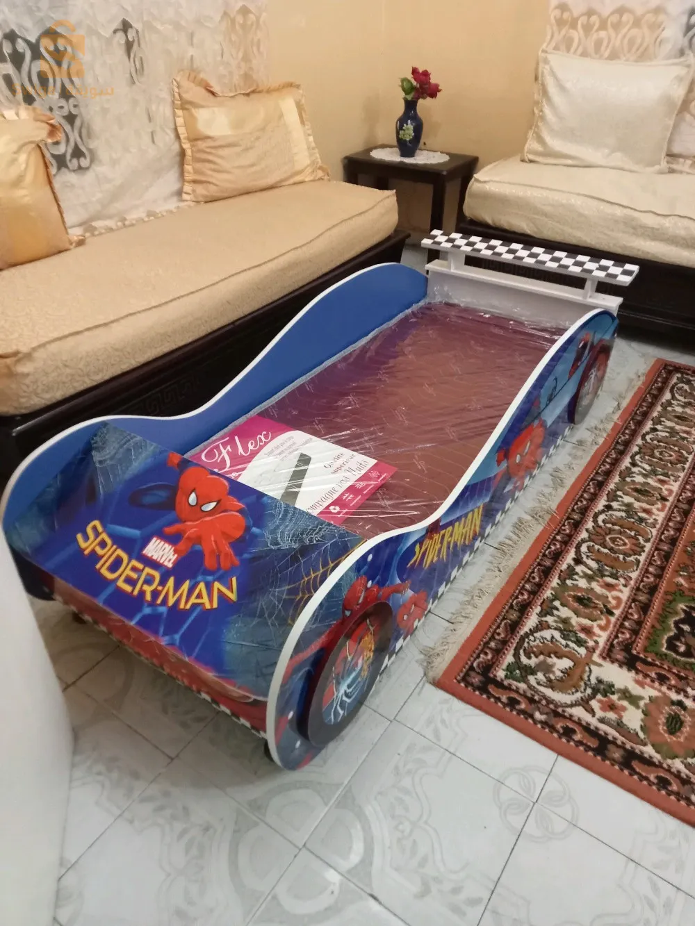 سرير الأطفال سيارة السباق